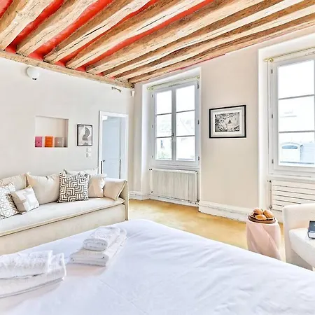 Chic Dans Le Prestigieux 7eme Arrondissement Apartment