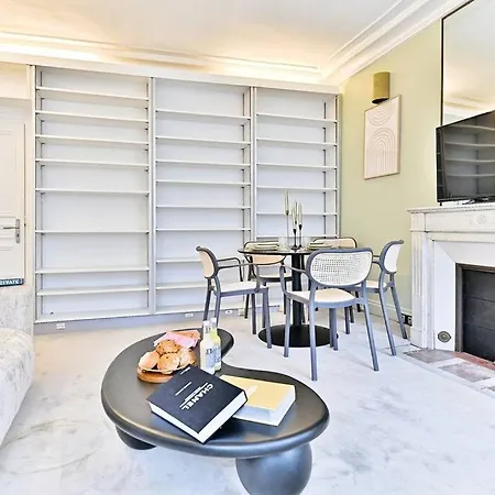 Chic Dans Le Prestigieux 7eme Arrondissement Appartamento Parigi