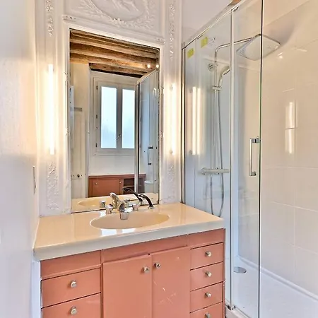 Appartamento Chic Dans Le Prestigieux 7eme Arrondissement *