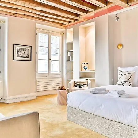 Apartment Chic Dans Le Prestigieux 7eme Arrondissement